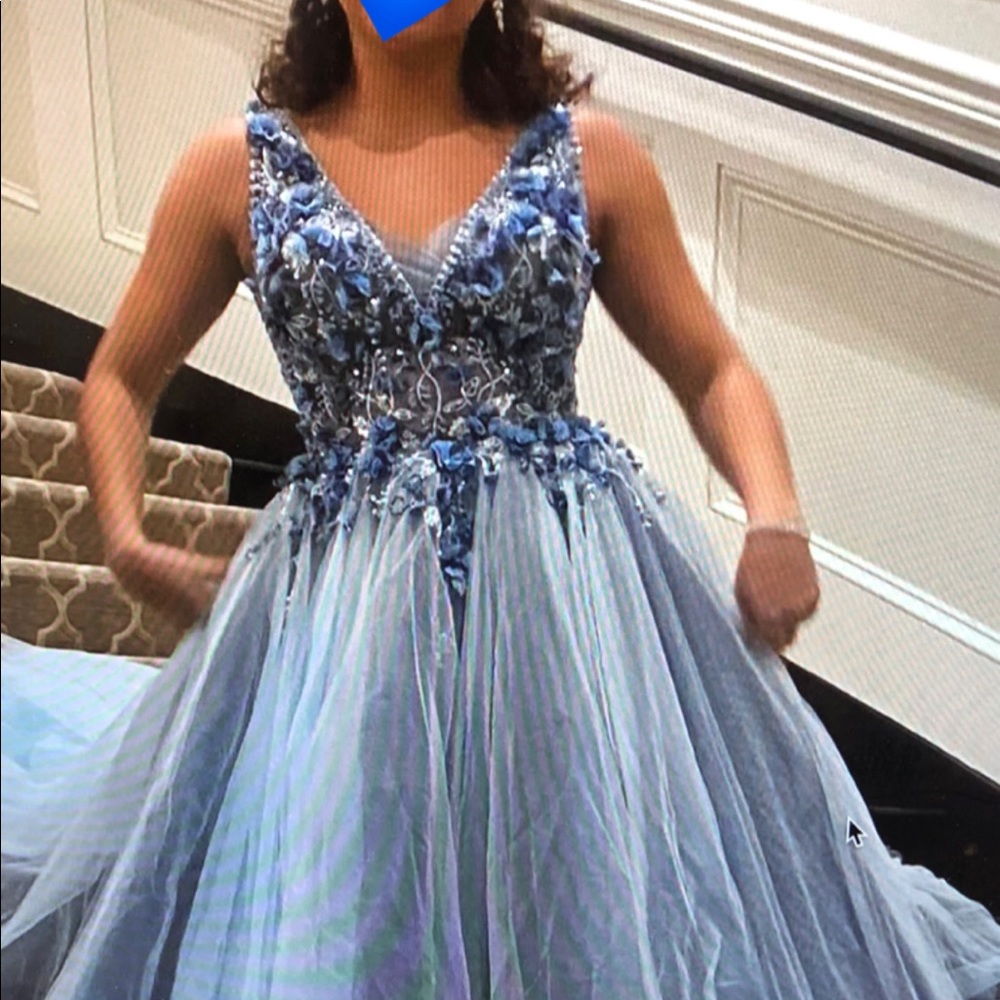 Prom/Sweet 16/Quinceañera Bowl Gown